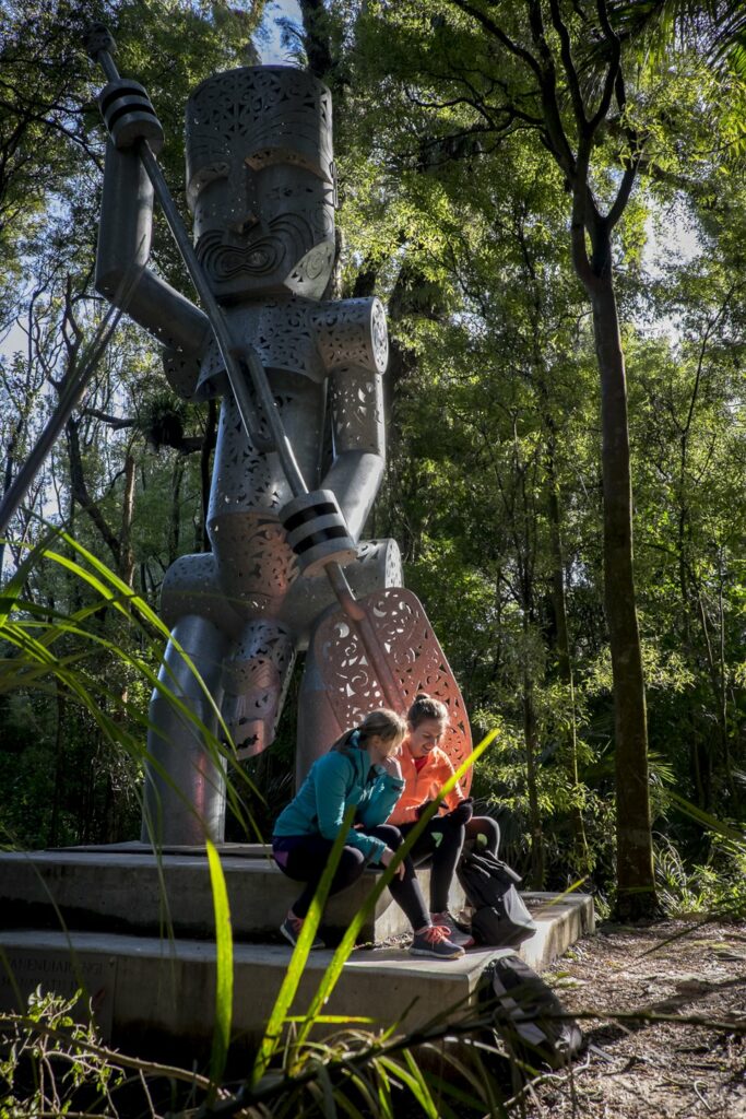 Manawatu | Te Apiti | Sitting on Sculpture