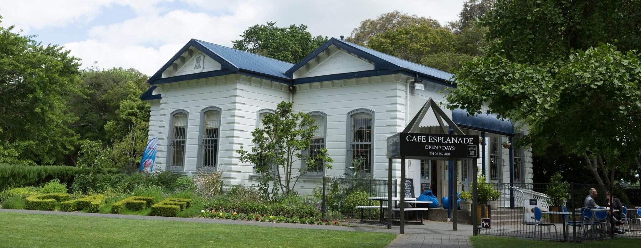 Cafe Esplanade Manawatū & Palmerston North