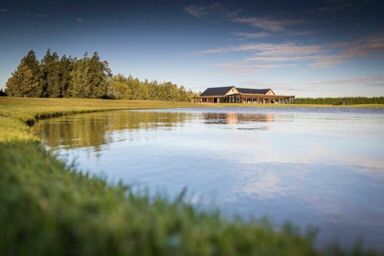Orlandos Country Club lakeview ManawatuNZ.co .nz 