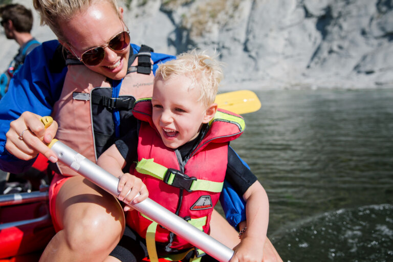 Grade II Rafting on the Rangitīkei River - Safe and Fun for All Ages